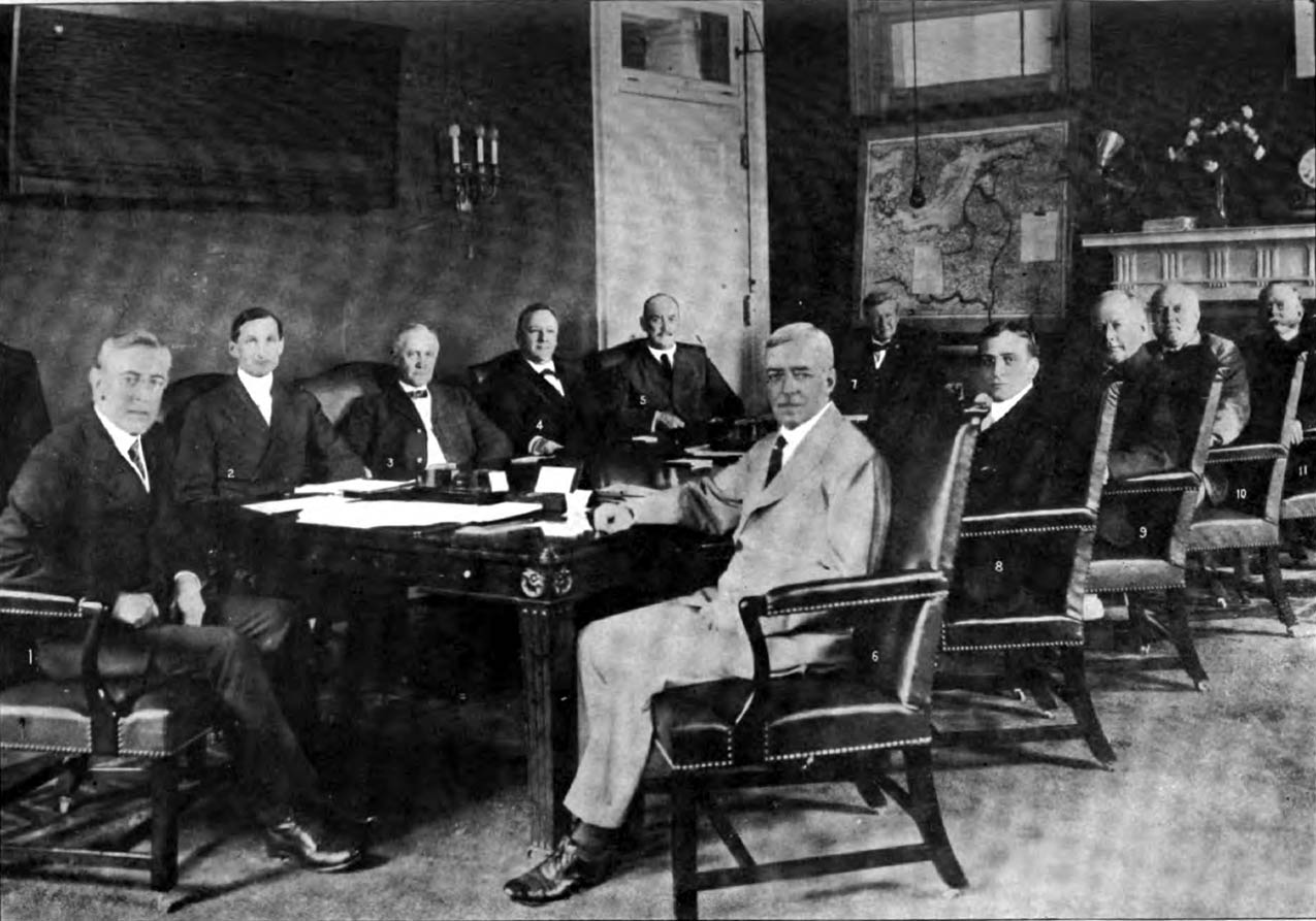 Imagem de referência relacionada a Robert Woodrow Wilson, item descrito como astrônomo norte-americano