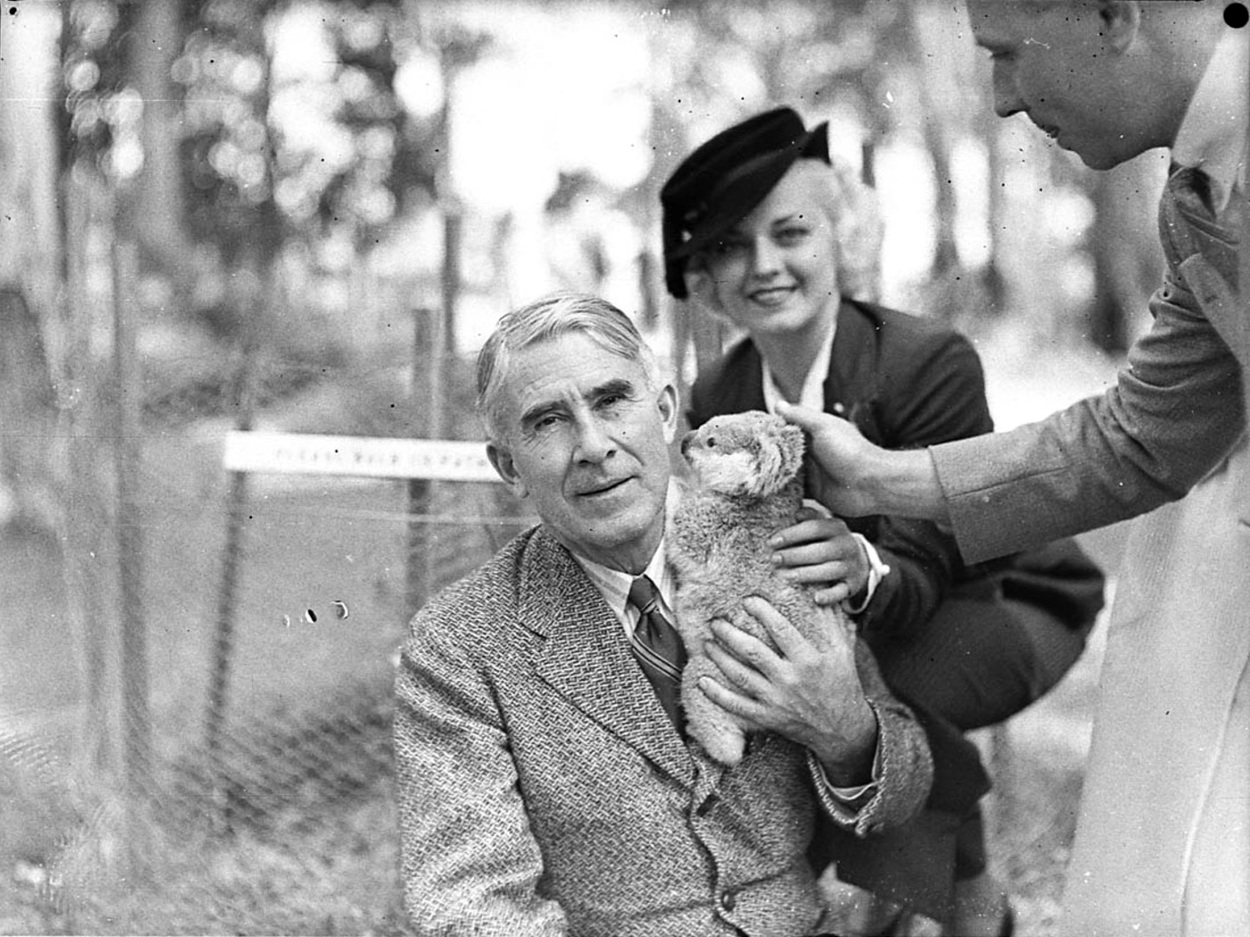 Imagem de referência de Zane Grey, descrito nos dados abertos como dentista e escritor estadunidense (1872–1939)