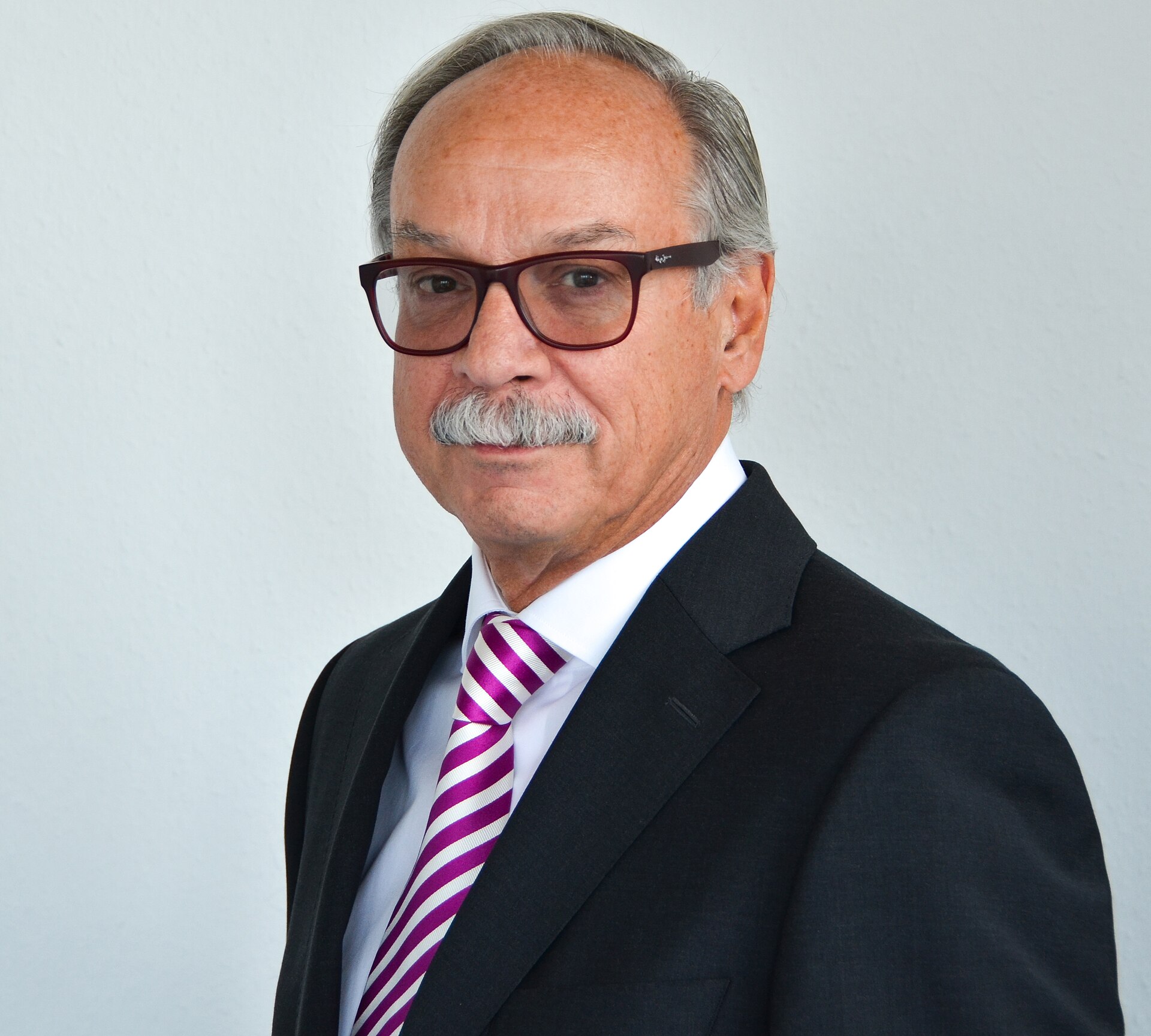 Imagem de referência relacionada a Uwe Böning, item descrito como registro de referência sobre Uwe Böning, organizado a partir de dados estruturados abertos