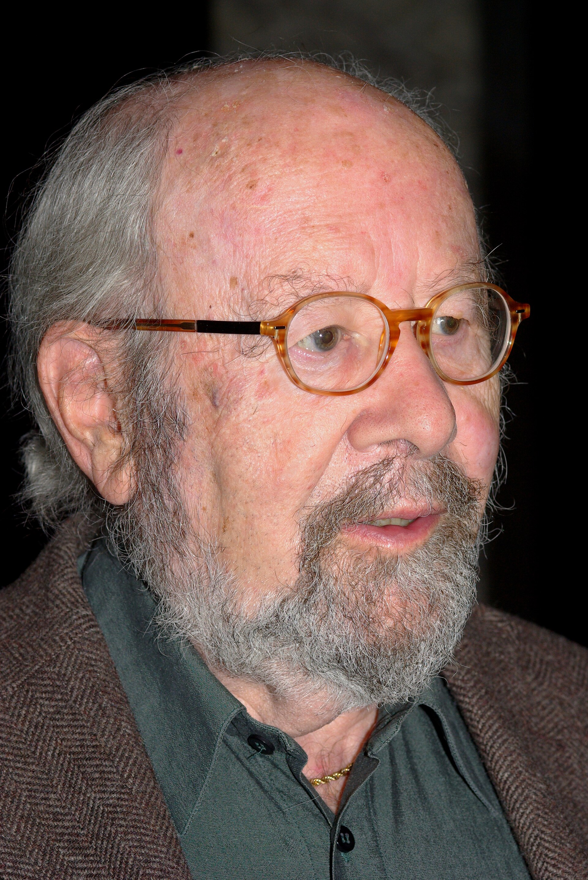 Imagem de referência de Tomas Tranströmer, descrito nos dados abertos como linguista de Suécia