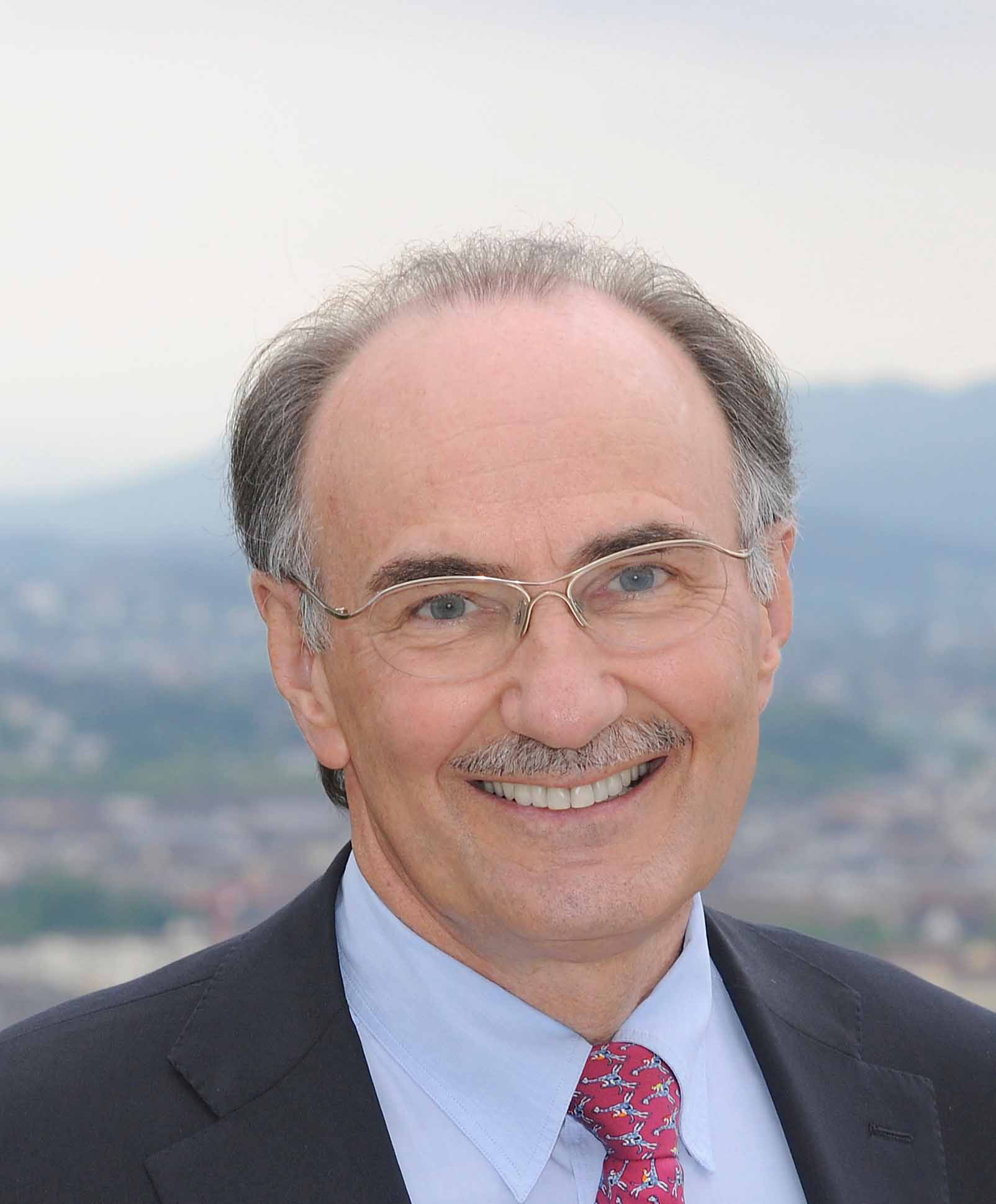 Imagem de referência relacionada a Felix Gutzwiller, item descrito como político suíço