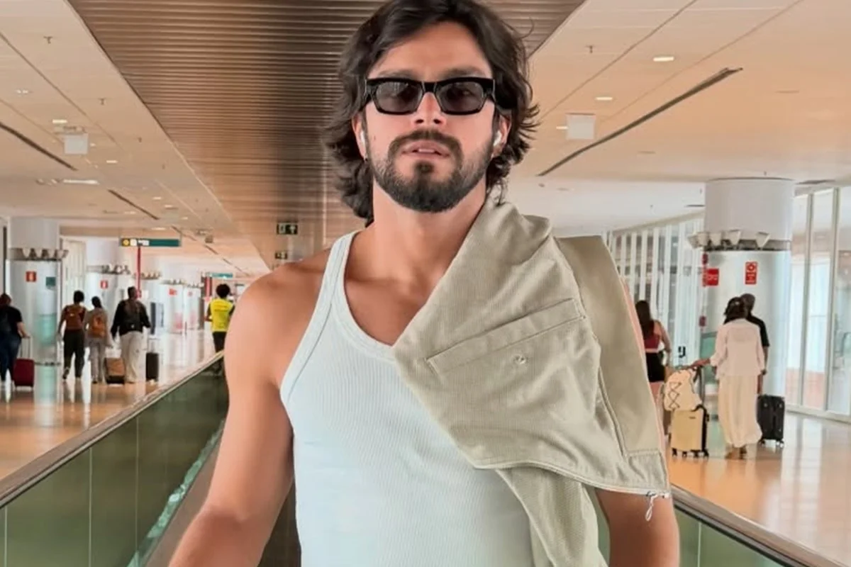 Rodrigo Simas declara voto em Lula e decreta: "Política é coisa séria" - Metrópoles