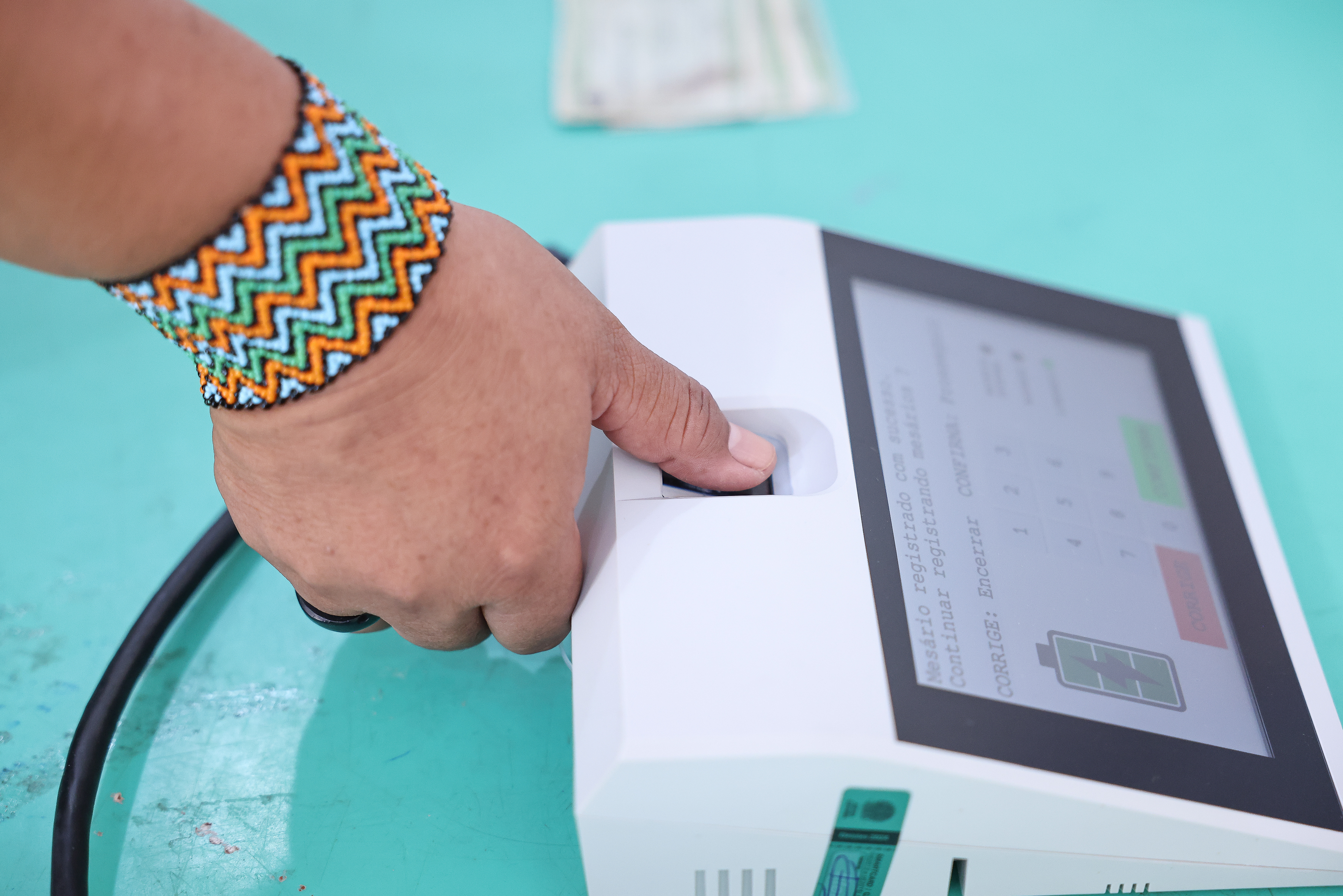 Ministério pede autorização para usar veículos públicos no transporte de eleitores indígenas