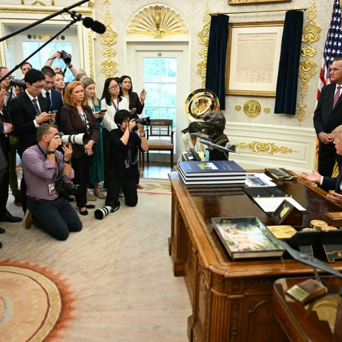 Juiz assegura acesso à Casa Branca a veículos de imprensa banidos por Trump