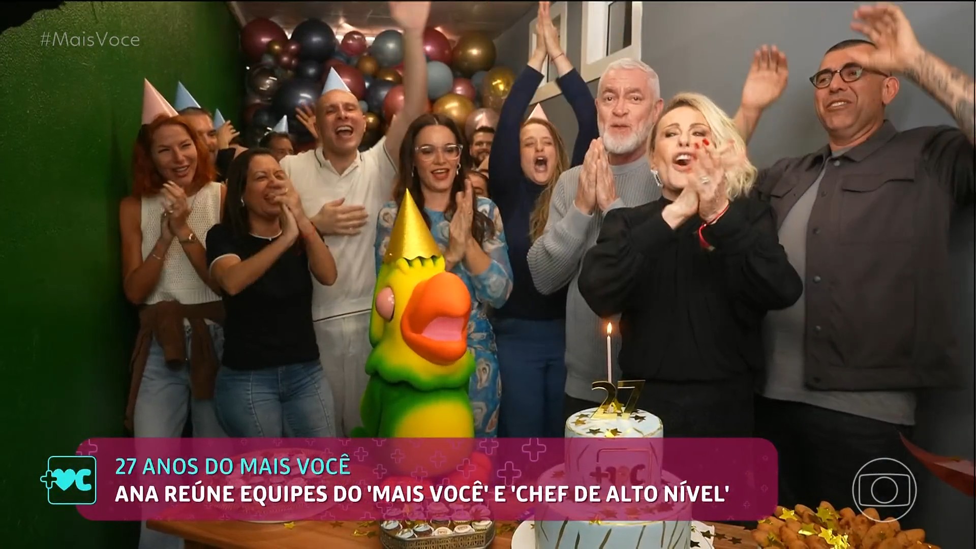 Ana Maria ganha surpresa da equipe no aniversário de 27 anos do Mais Você: 'Absolutamente emocionada'