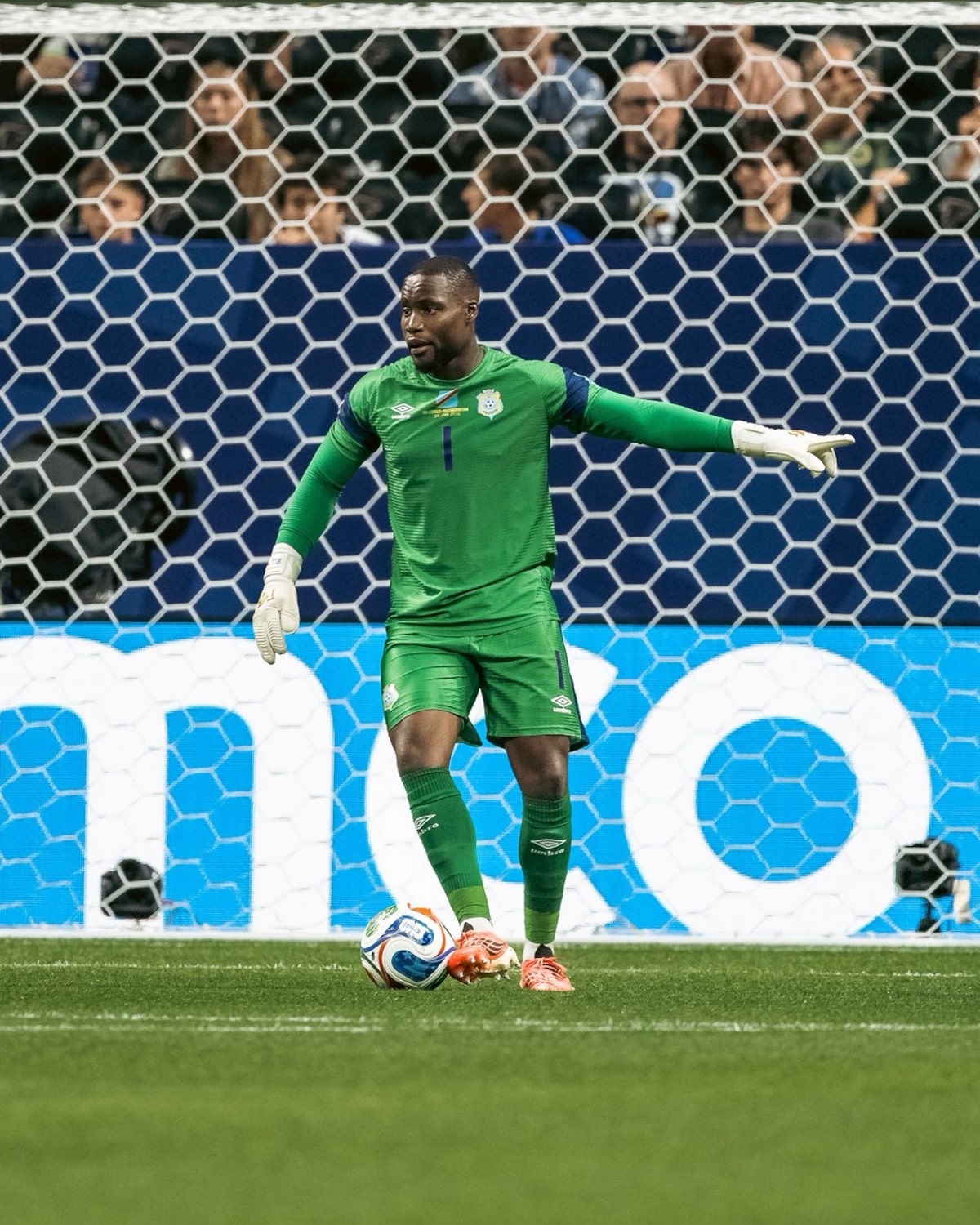 Fifa sabia e deixou jogador irregular atuar nas eliminatórias e Copa do Mundo, revela jornal