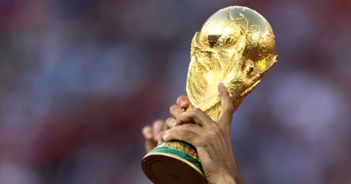 Mais da metade de jogadores e dirigentes monitorados na Copa receberam mensagens ofensivas, diz Fifa