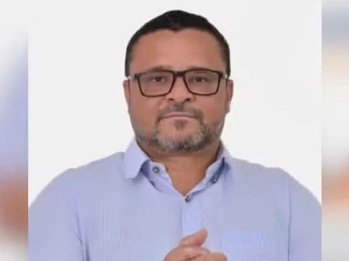 Policial civil morre em colisão frontal entre carro e caminhonete no TO