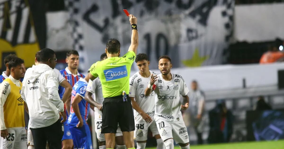 Neymar expulso. E ameaça. ‘Dei a oportunidade de um idiota aparecer. Mas vou pegar o Nestor.’ Ídolo não sabe regra,prejudica o Santos, que empata com o Bahia