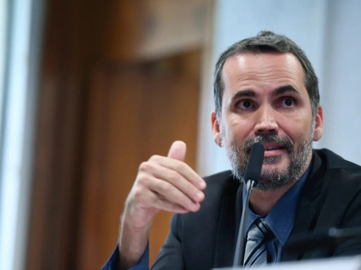 Pix MEI será focado em mulheres e exigirá contrapartidas, diz ministro