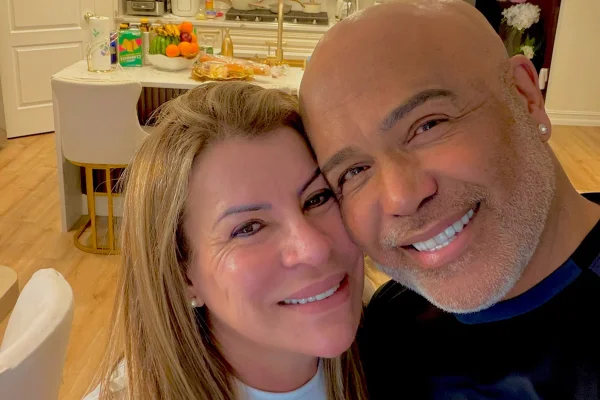 Viúva de Rick fala sobre dor do luto um mês após acidente: "Tira o chão"