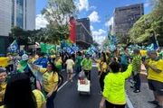 Ato pró-Flávio reuniu 71,9 mil pessoas na Paulista, mostra contagem da USP - imagem 5