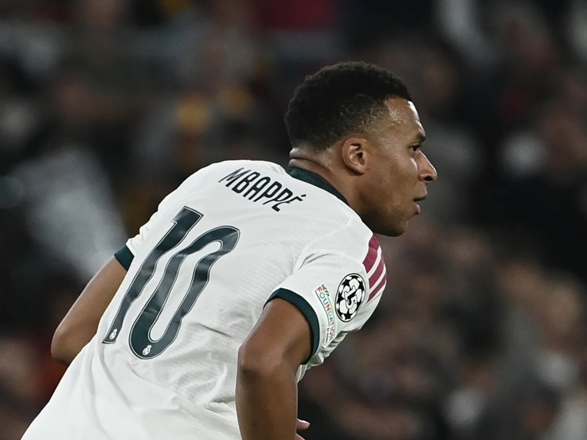 Mbappé ultrapassa Raúl e se torna o 5º maior artilheiro da Champions League