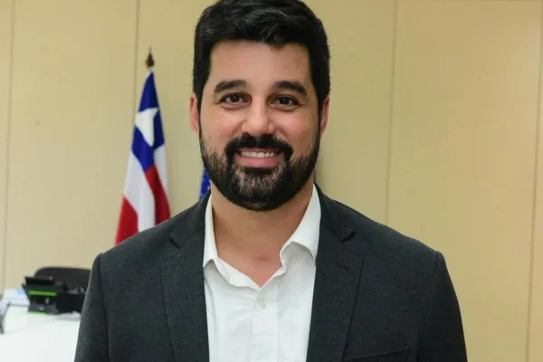 TRE-BA revoga prisão em flagrante de secretário de Salvador após eleição