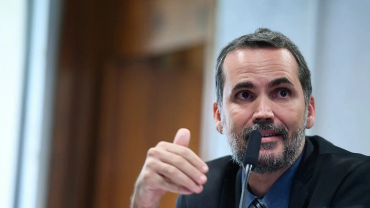 Pix MEI será focado em mulheres e exigirá contrapartidas, diz ministro